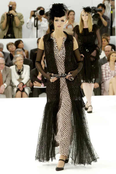 Look 37